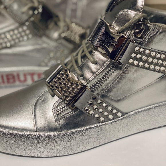 MICHAEL JACKSON TRIBUTE SNEAKERS - Picture 11 of 16